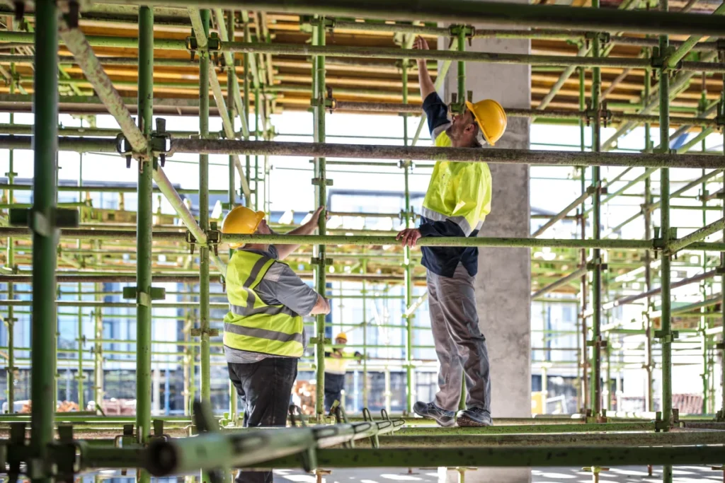 construction scaffolding law
common scaffolding violations